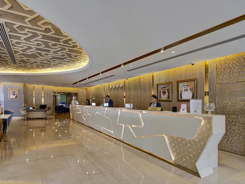 CDF0326955B82D4127362E8A3D06C405