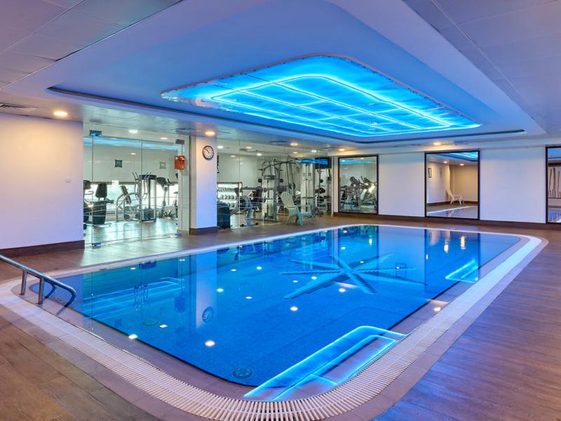 72F0D998BF22BCD369AC515BCEBC0134