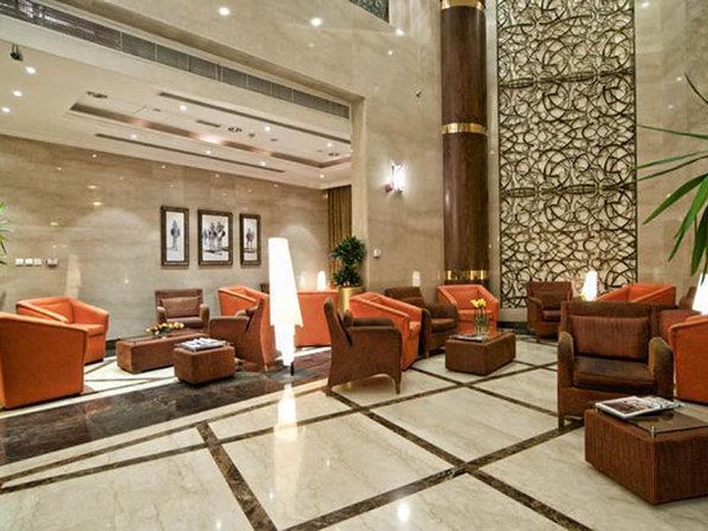 32DA44458239A46F6CB3E3AF6F287E38