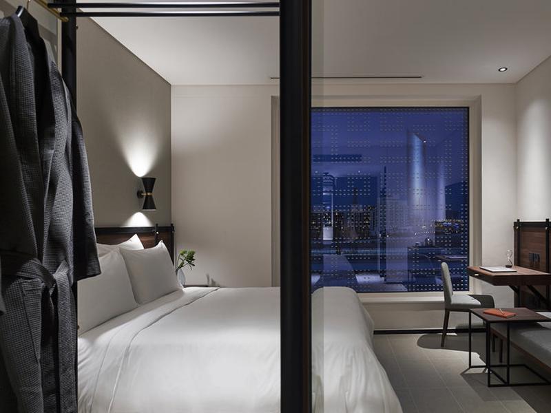 03FAD6699BC97576F8A49807A186DCB6