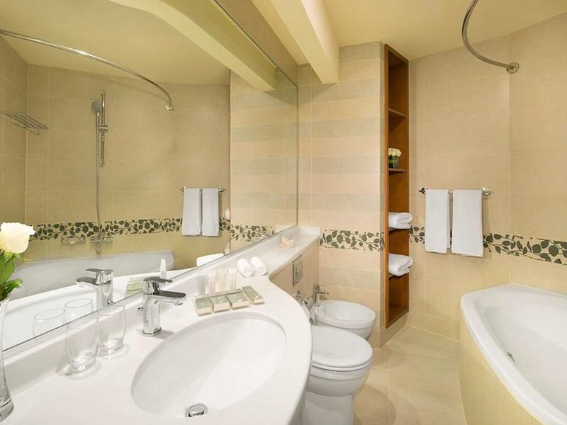 0D874F163CA45459E3586A7BE14C582E