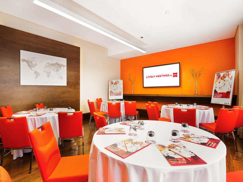 A2DDD80F57A3C29CE80D0DE42F2AF4CB