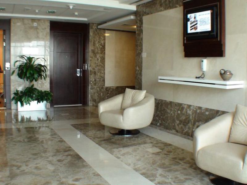 35EDB3969D8285E95B3600AD39602FFA