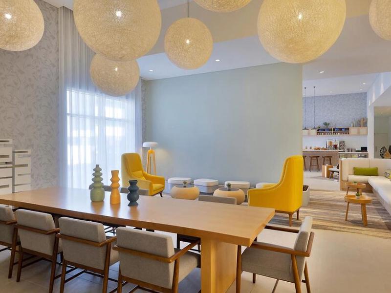 C49940A39D04617D740E1523F955DD07