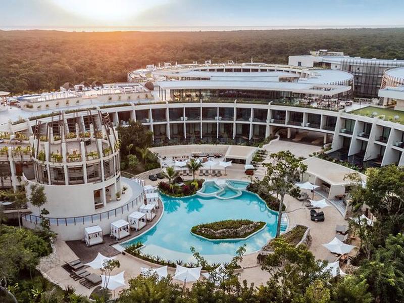 Secrets Tulum Resort & Beach Club (Adults Only 18+)