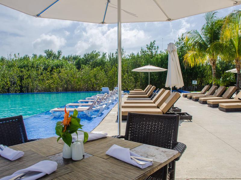 499F9A8199E9A38A5939B583CE178454