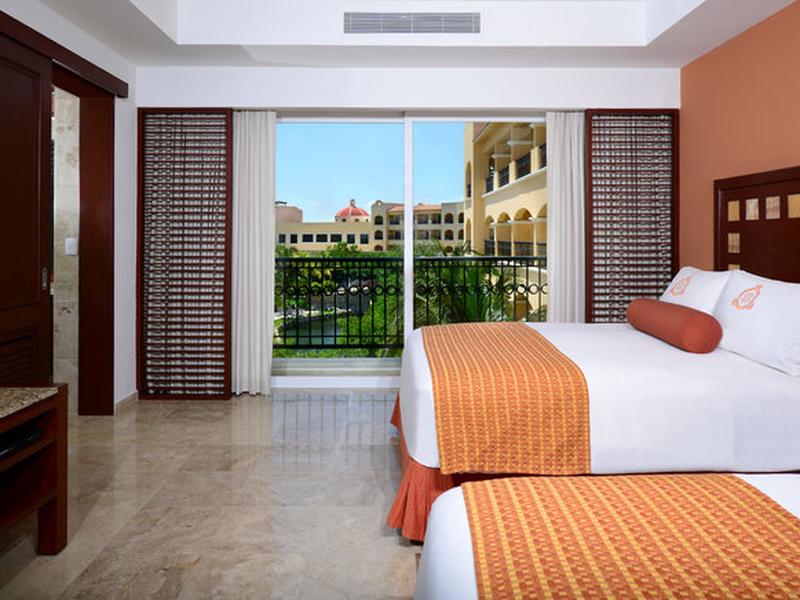 EBD347B8196D07B3FDBF00D0135BC679