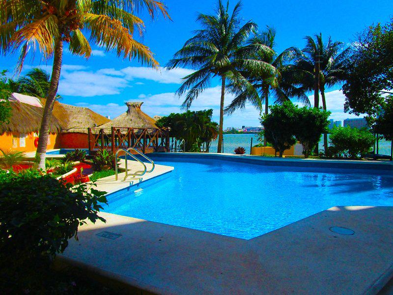 35D7F4D133CCF0AF86D423D860E03CD0