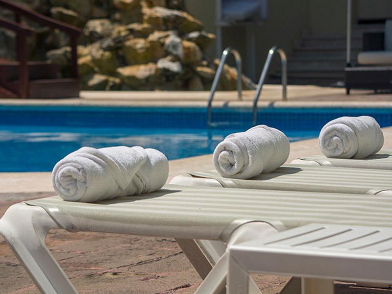 E78A3DB2F8994DFF8DF263D1C6DACA23