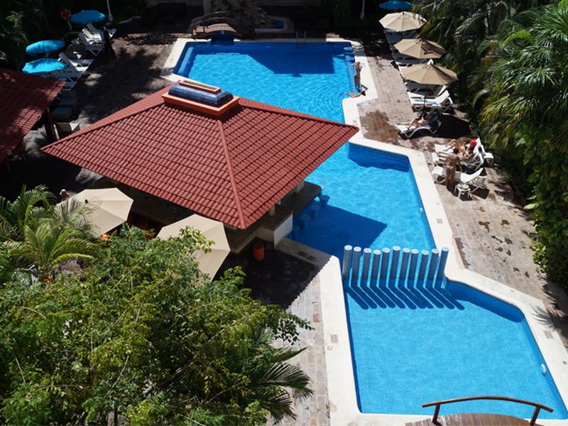 6F0E4951742F39044721B1547F6D595B