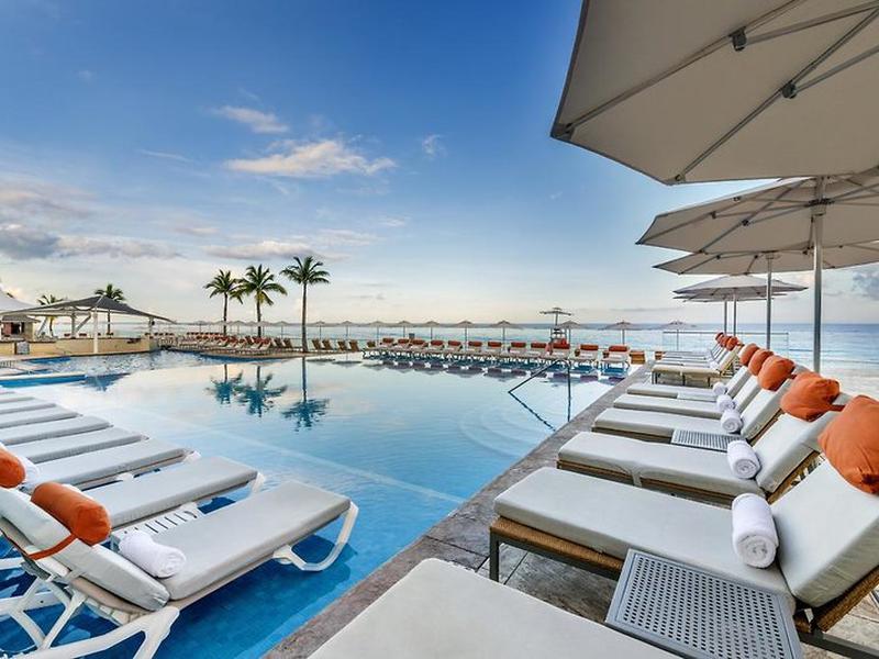 5CCC8988AB2358D021E1B3119DB8975B