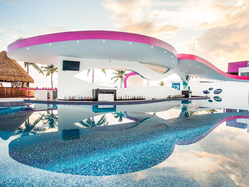 87A30DCDD636CAB848A865E7FC0C9BD8