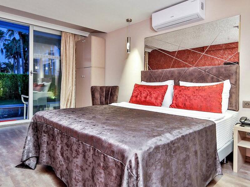 69D961C2D4ED7CE556C64BC3326D12AD