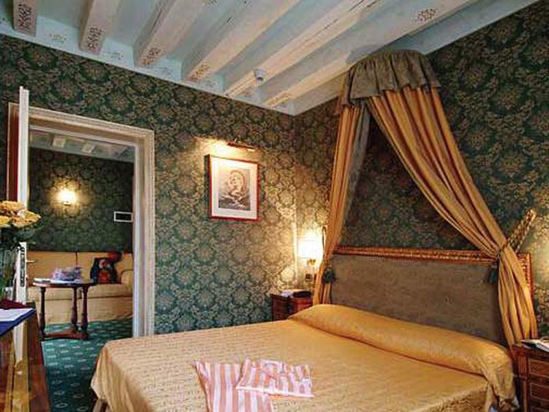 2E35499C8A2A6E6073972D2C39E51EB1