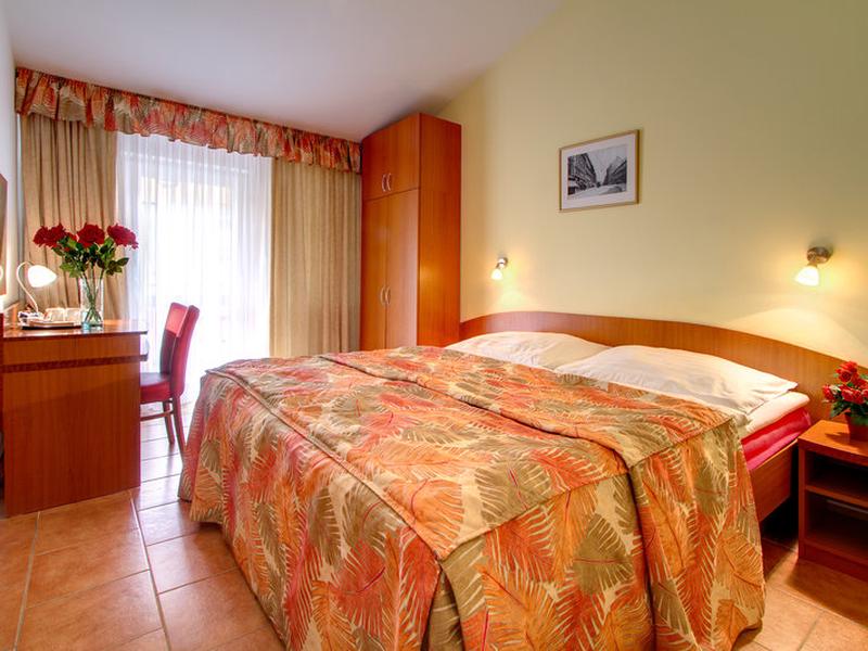 0F8365B4237DD7A90DB58E333B28AB87