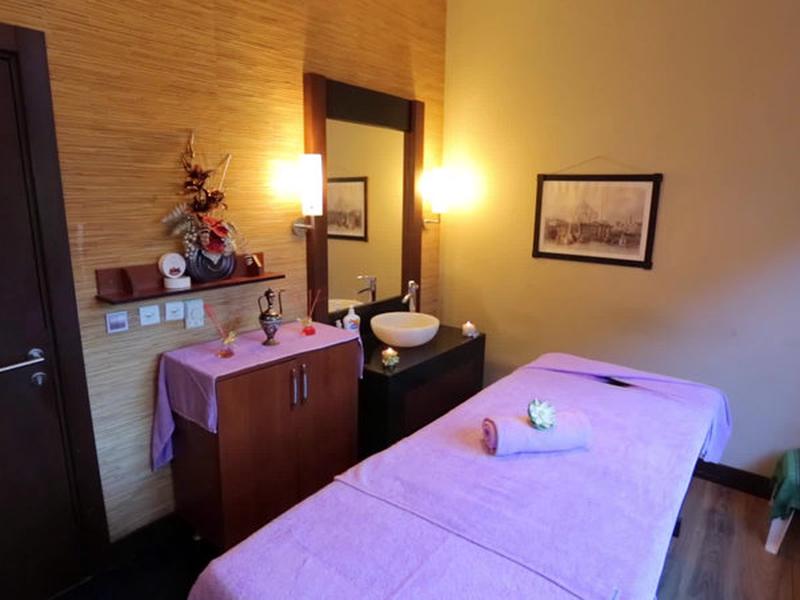 AA414BBBD27F61BC94B236BFFB28BFBB