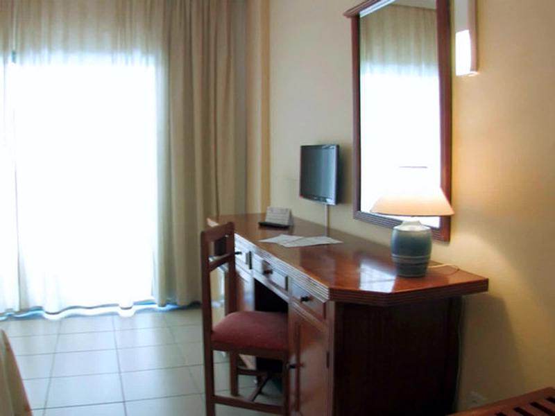 F35775FCE090A55040D94EED96F3F695