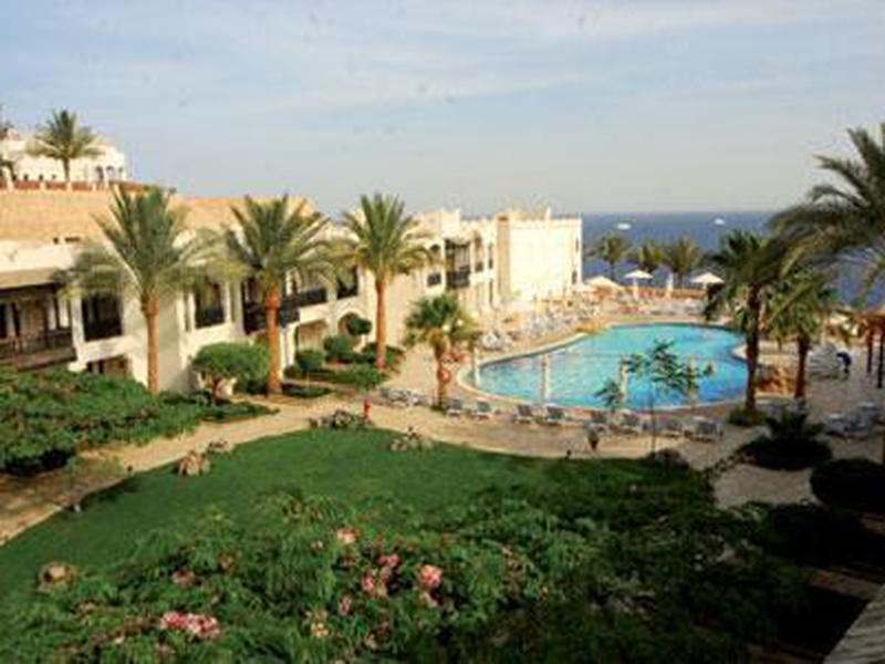 7F5FBCA1A016E5F033F0F2F0E0BEC22A