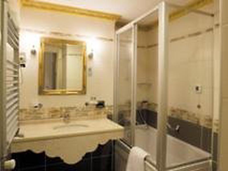 9D21D9BD36546CA8EF5DE327EE7DEA43