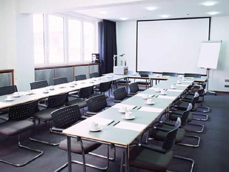 2EA82EDD14E44B1E8B4CB3B29E5883C7