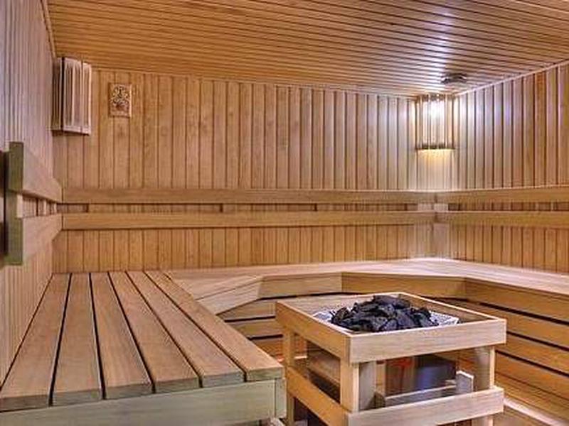 E40D4FF89F1B8320F9AF586D178205E9