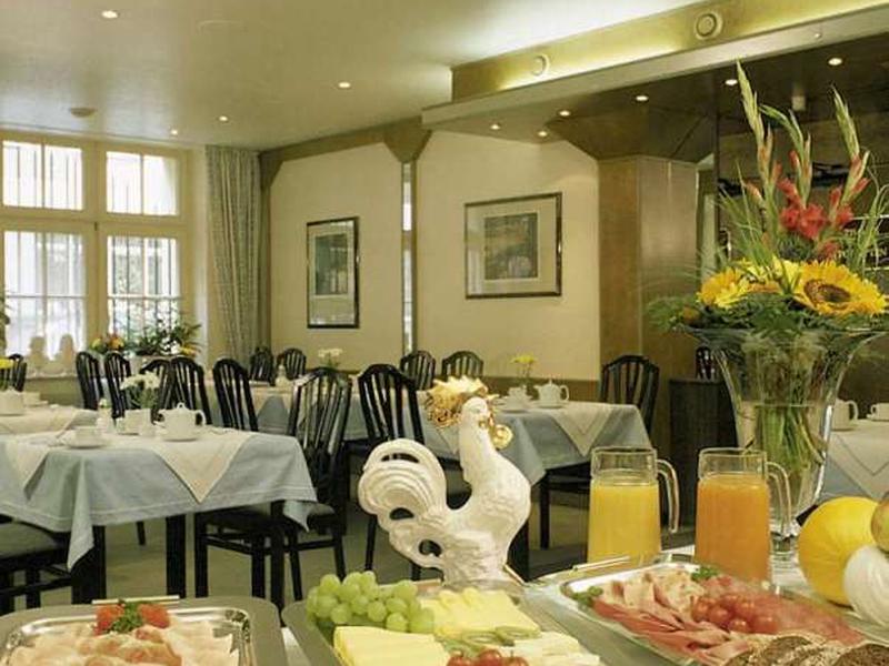 C2BCBBBFA84177F7C0BFE0A34E00033B