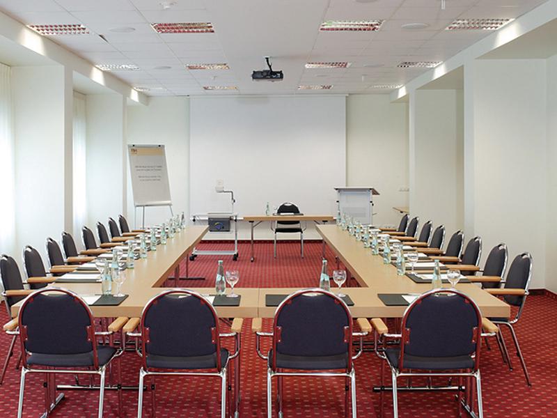 E8AD928450B0A448D66D7AF4C30778A4