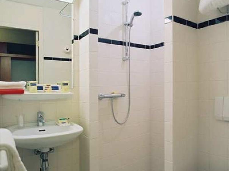 151E8F5BA2F54199430B6E9BEE7EBA84