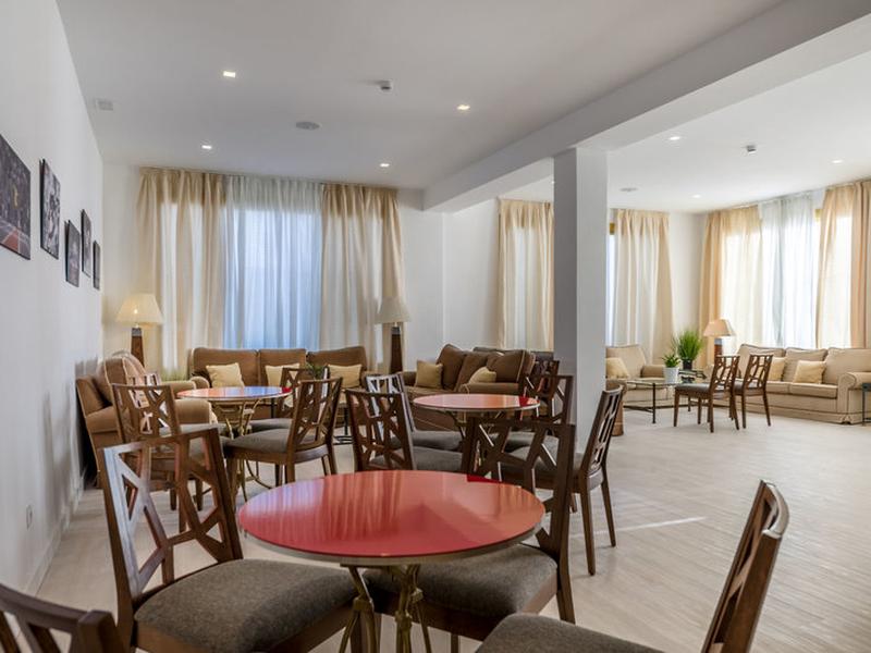 DEE630F81E5FADBABEDB854AC4D648AB