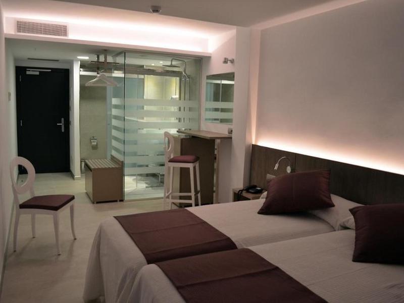 939581E2F58D59725BF87199608826AF