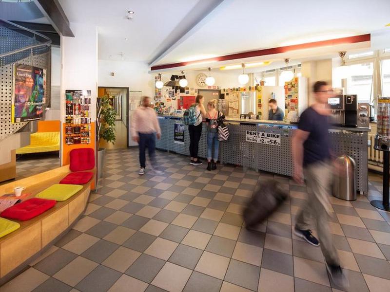 F839E248AD9B75D08D20AEF0CD0EB923