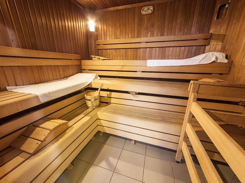 84287B265DD0468935A5B3FC8C095498