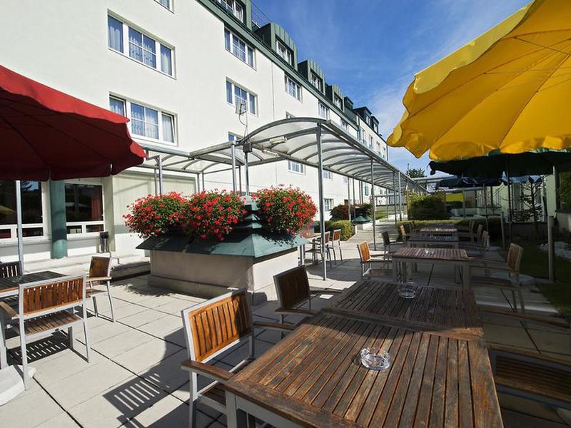 ECB219822EADC10B22D3311C3FB6AB51