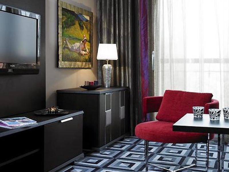 0DE7B5C9359203EF779810232D7A948F