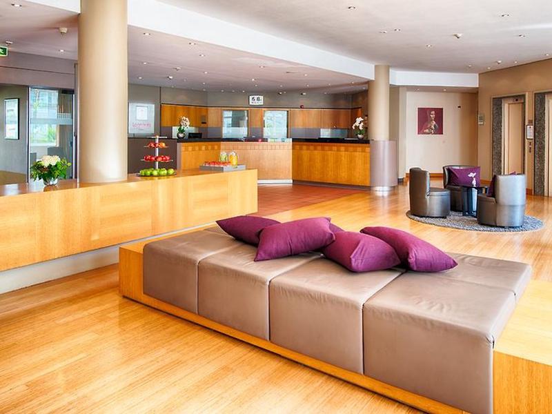 7003229E63BC43FCE6F93FA8EA6A97B9