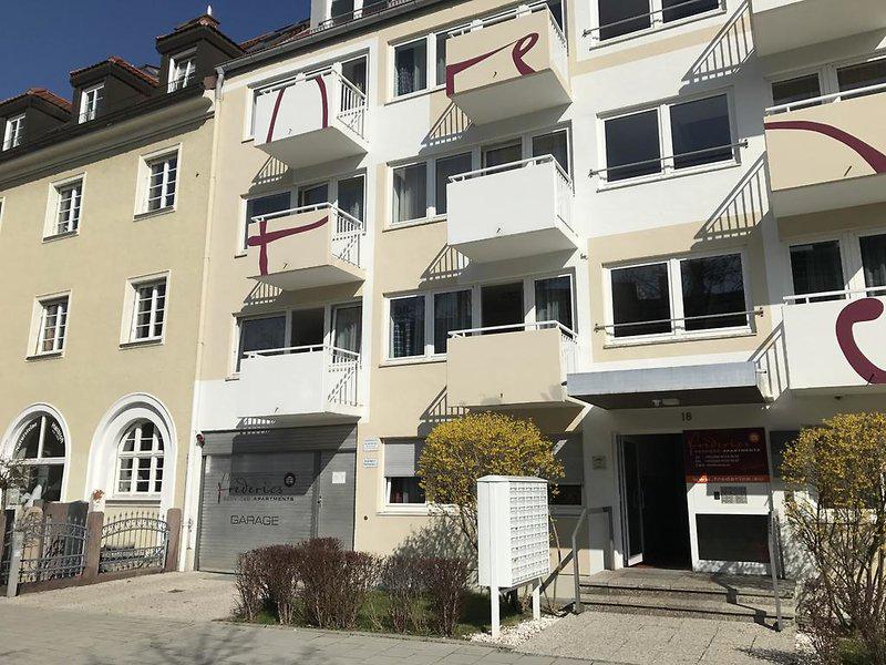 93E413A198B818EF032335DBE48DA0F2