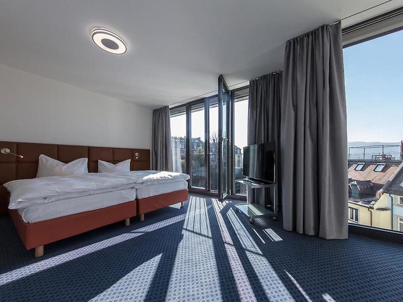 A810E729F0FC996836DD2AE085DE84F4