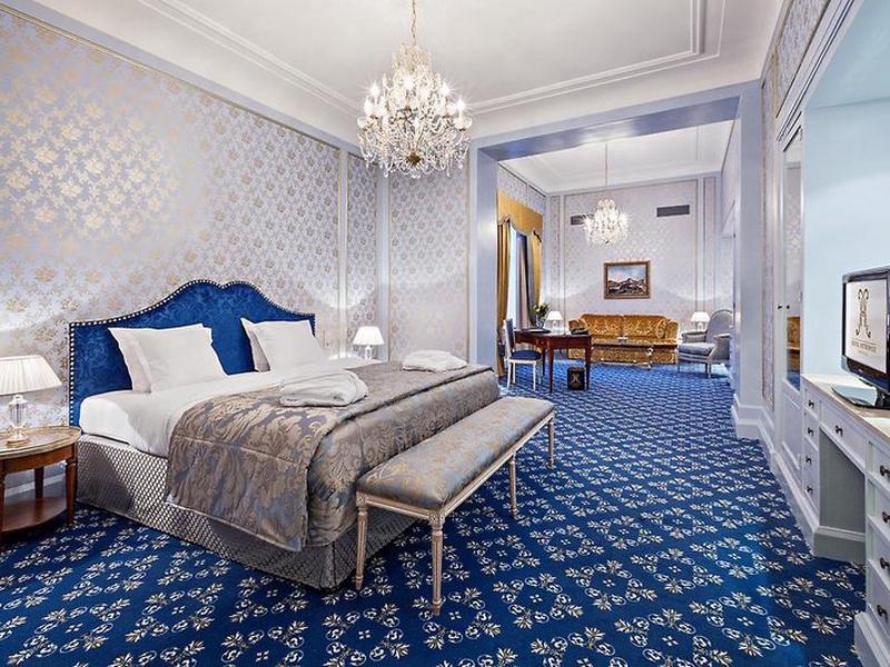 12E9725DDD20E8719158D7AACA75F54D