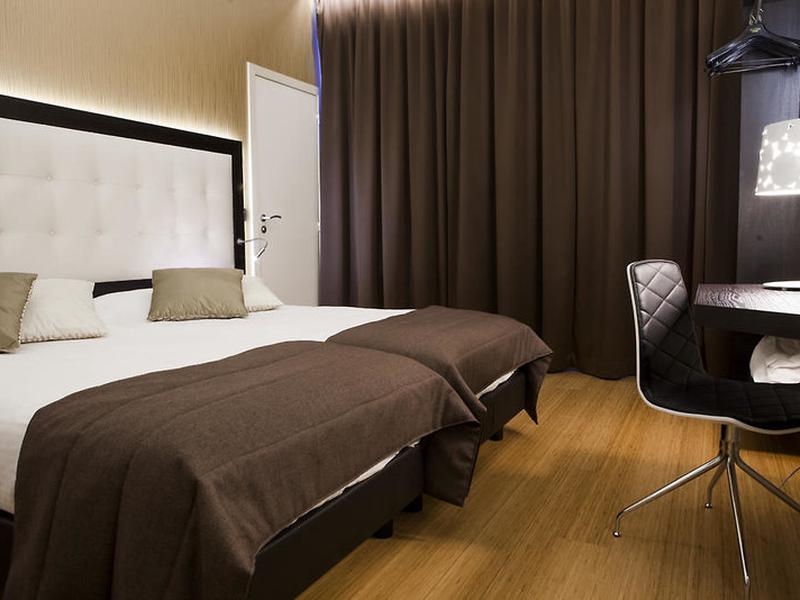 9A3A520F34CB5E5ADB5E59132E03AB80