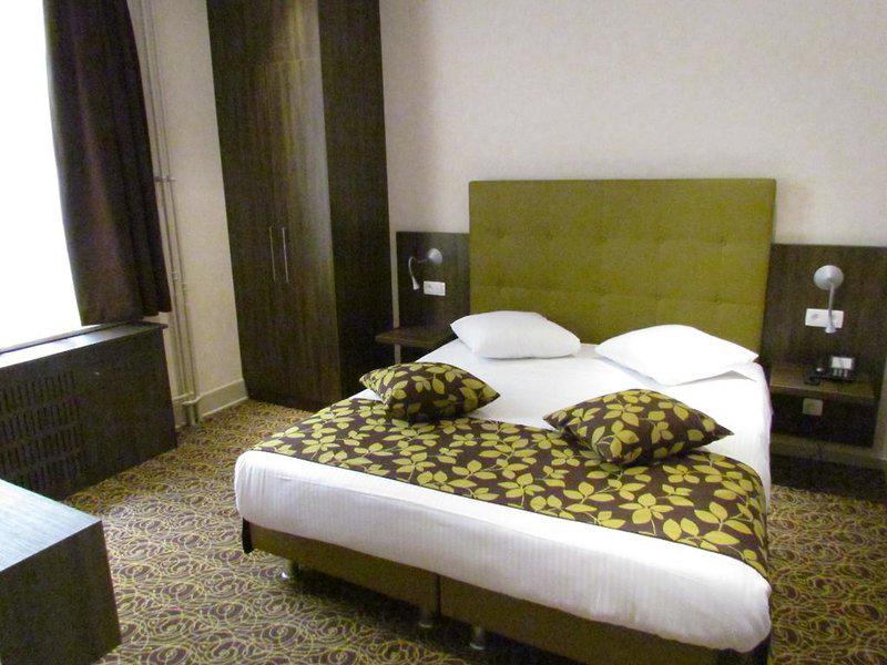 FF03E5998089F646B68A47525E3BD245