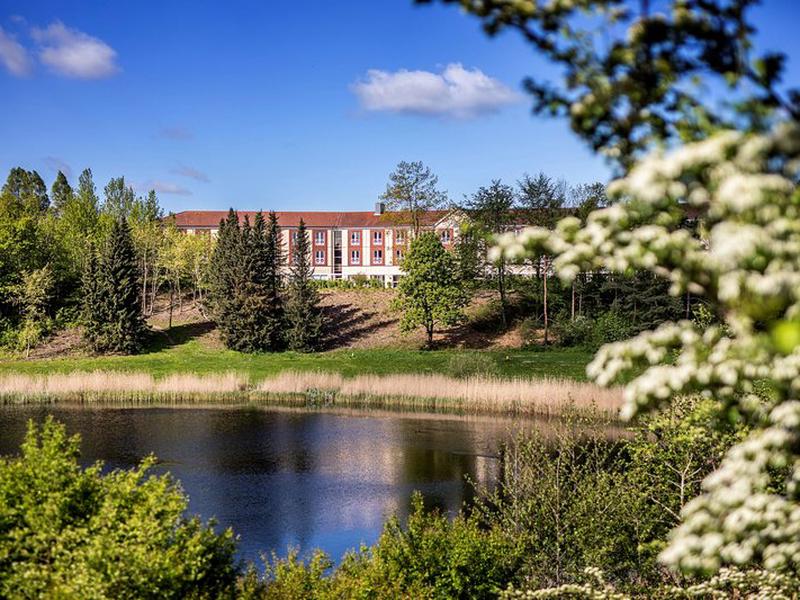 AA7A22F3538533D836C958C9A445075C