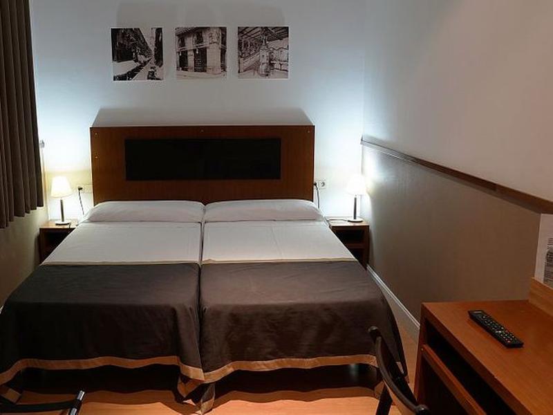 7AE2C2FE234D8E58F543D4C65CA09337