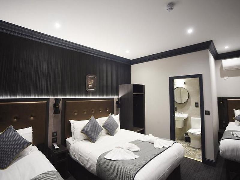 679E9EAEB6EAF87EB8FBAD01087F694E