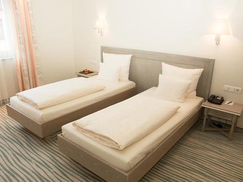 39BD35547D7C9A0E396F8A412999FCFC