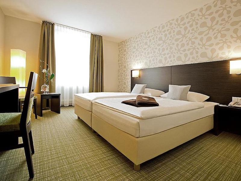 00CA0168C0F8B2ED3EDFC1C8AEDF2FEA