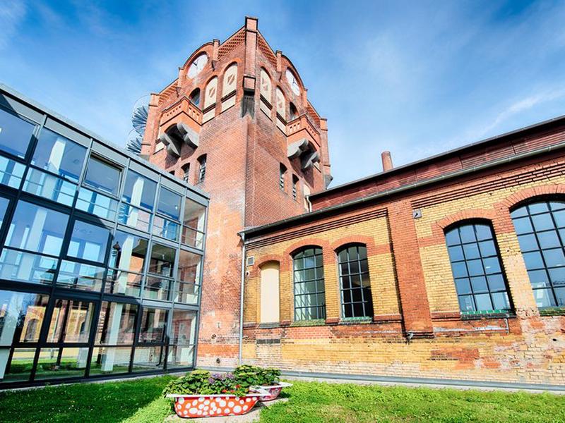 8F247BC644A5C776F4E3D37170C7EE6E