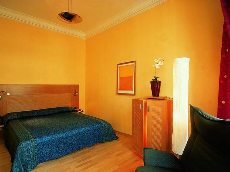 D2F5F63453DAA2627E34D22E2C8EAD8A