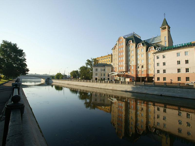 95E7BCACDAC8D7AF6F21D971A0CFD98F