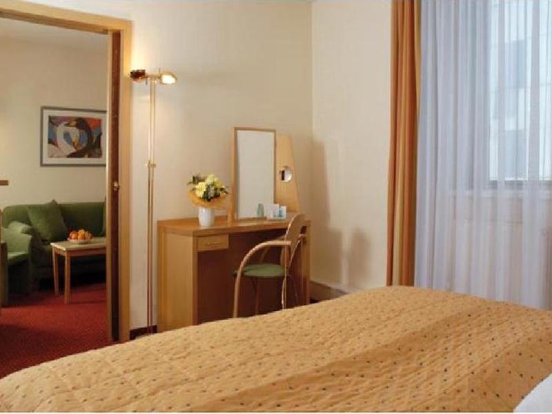 DF11AF849FF49FC8B7496F59FDD612B0