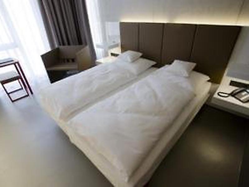 99BF0F65208A35326C9F25F3F314D21C